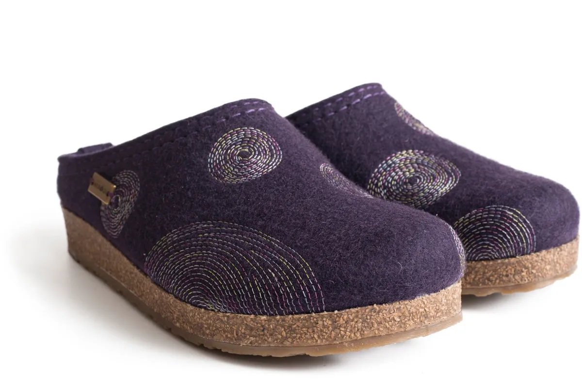 Spirit sold by The Walking Company