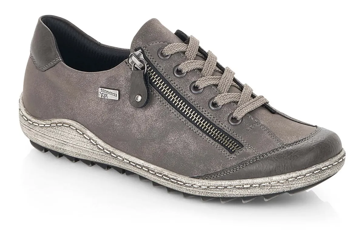 Liv 02 sold by The Walking Company