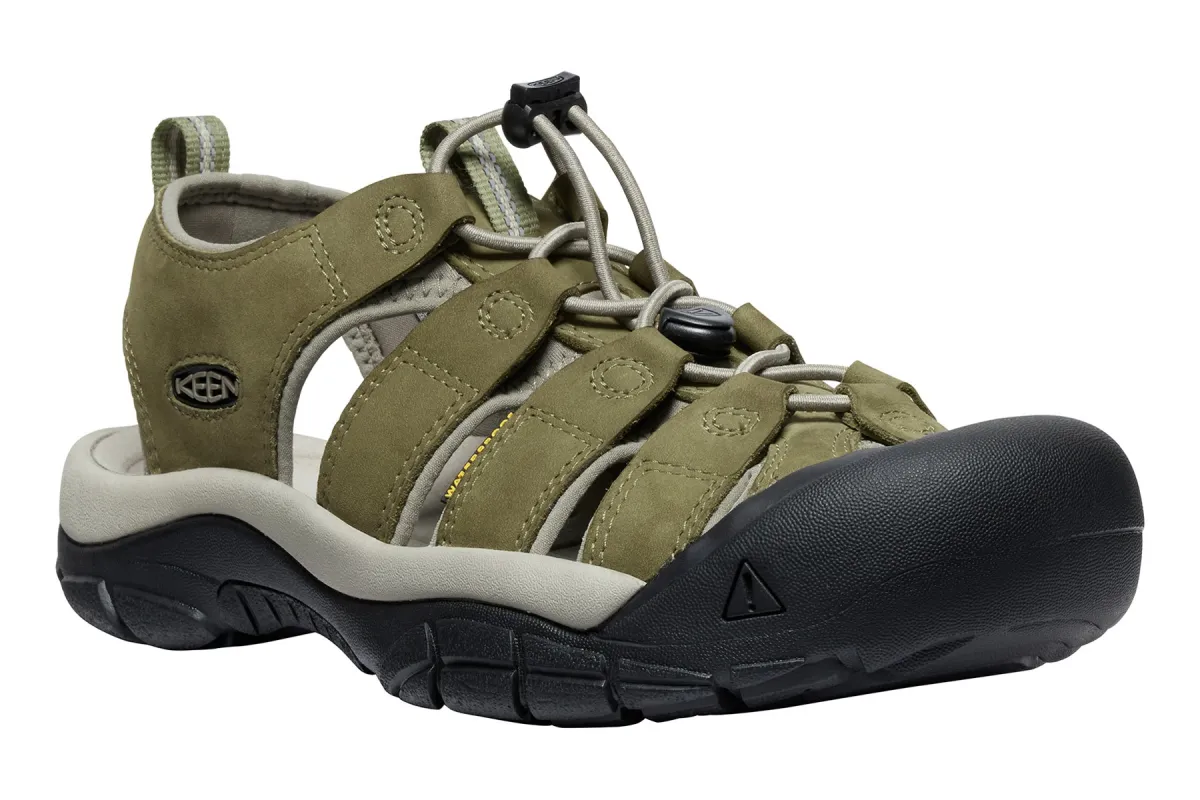 Newport sold by The Walking Company