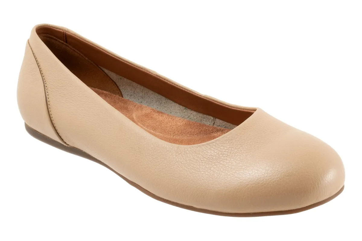 Sonoma sold by The Walking Company