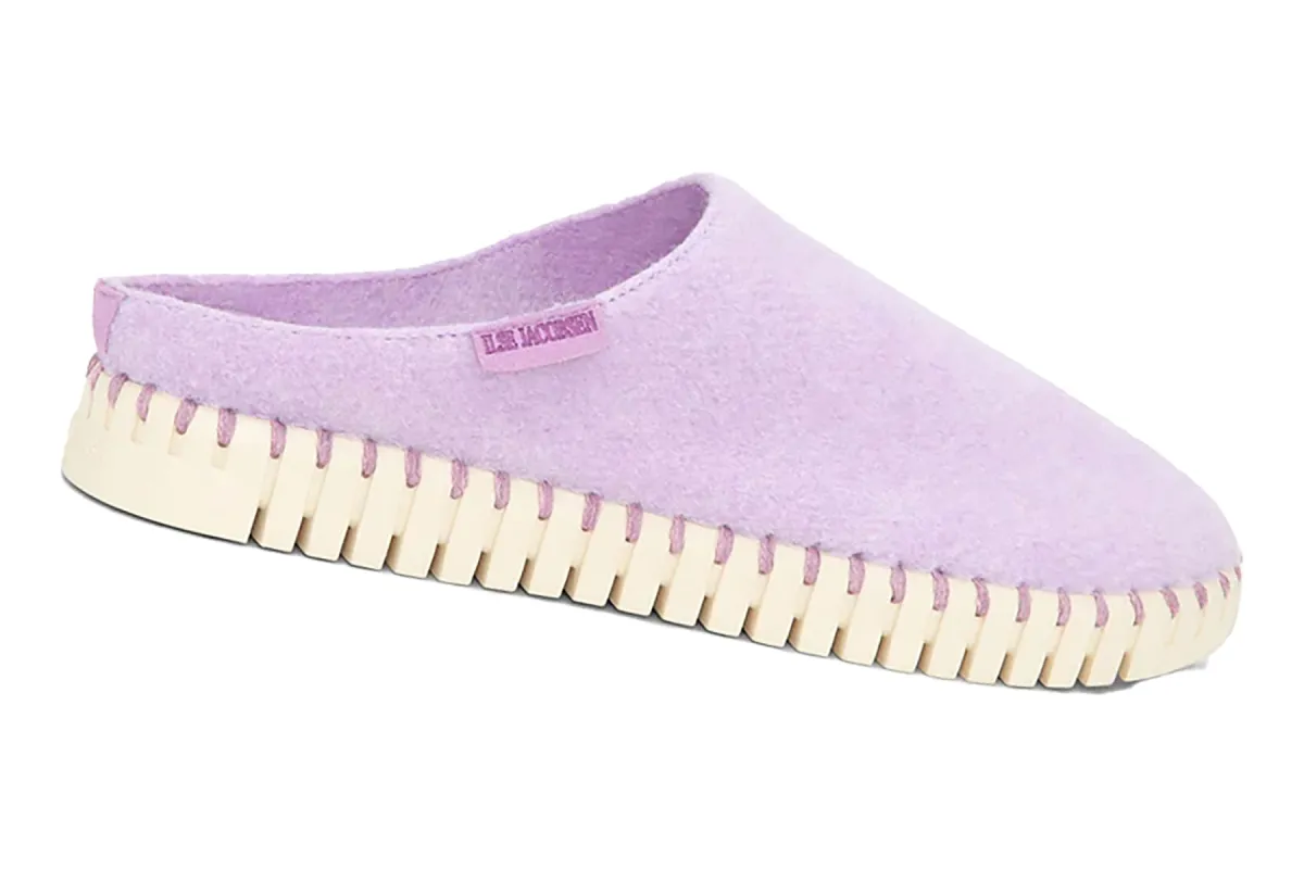 Tulip 3090f sold by The Walking Company