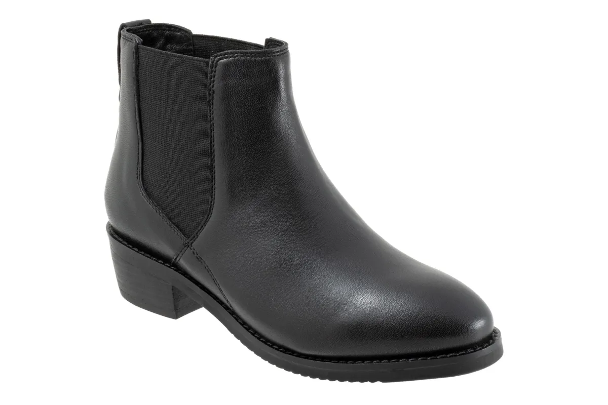 Rana sold by The Walking Company