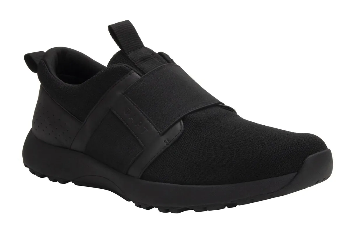 Traq Volition sold by The Walking Company