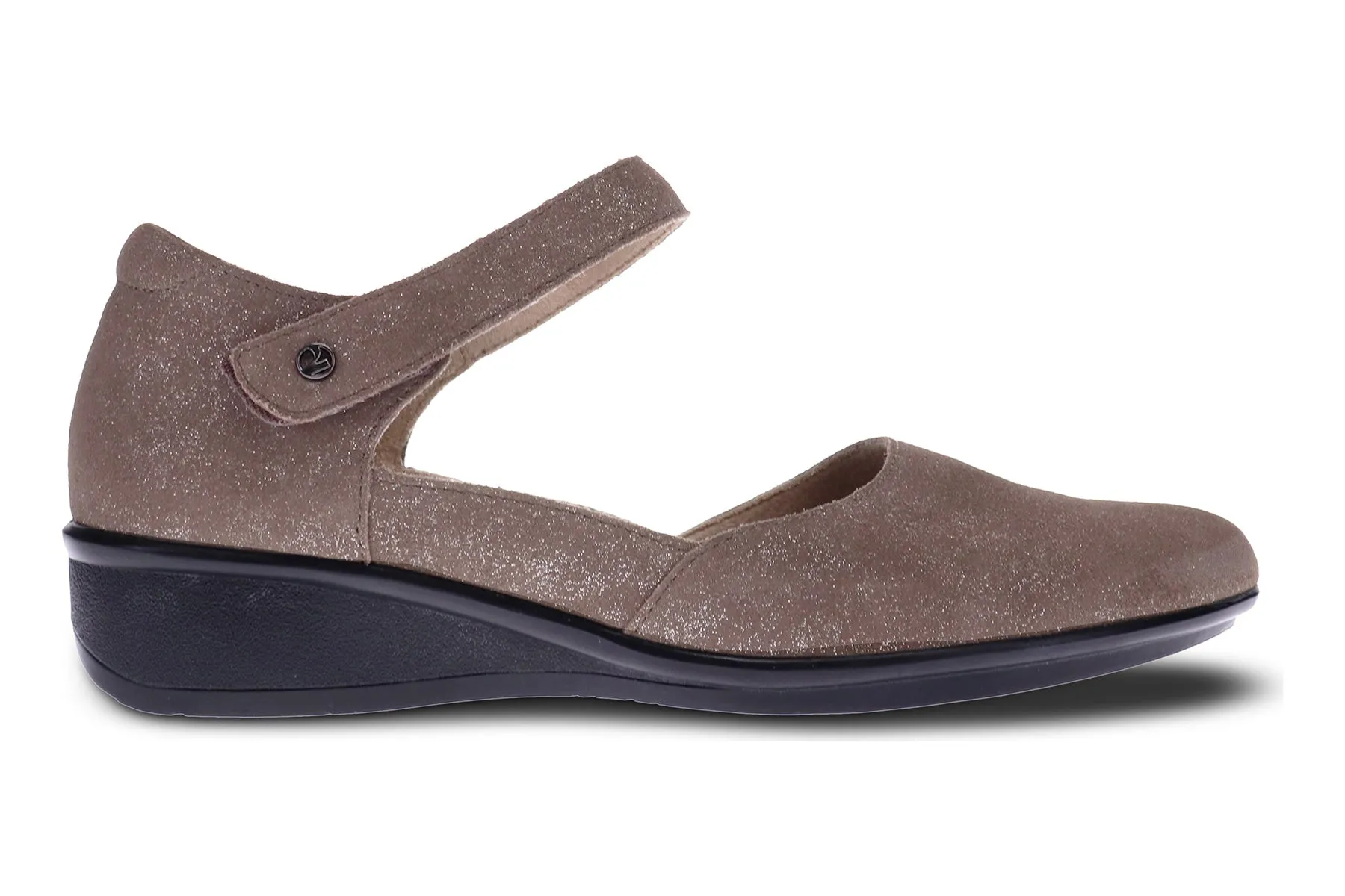 Osaka sold by The Walking Company product image thumbnail 5