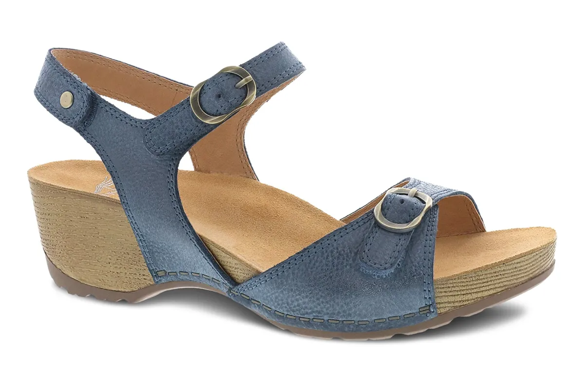 Tricia sold by The Walking Company