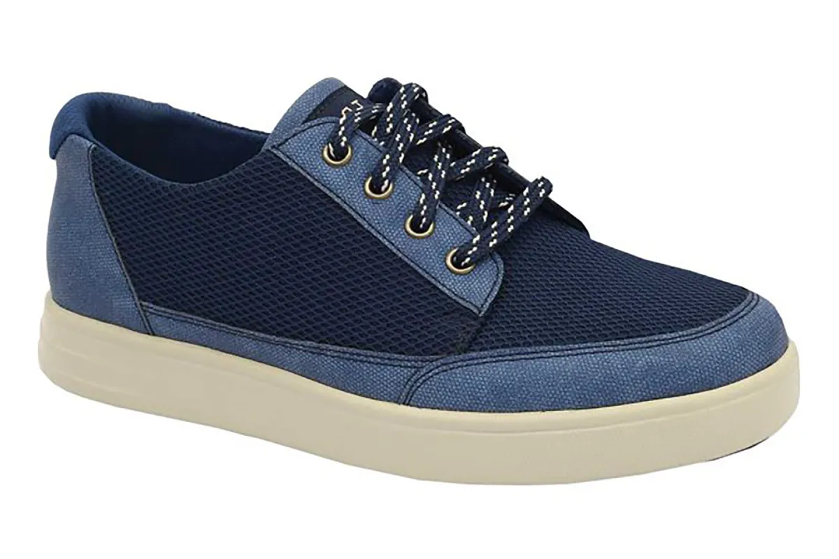 Traq Copacetiq sold by The Walking Company