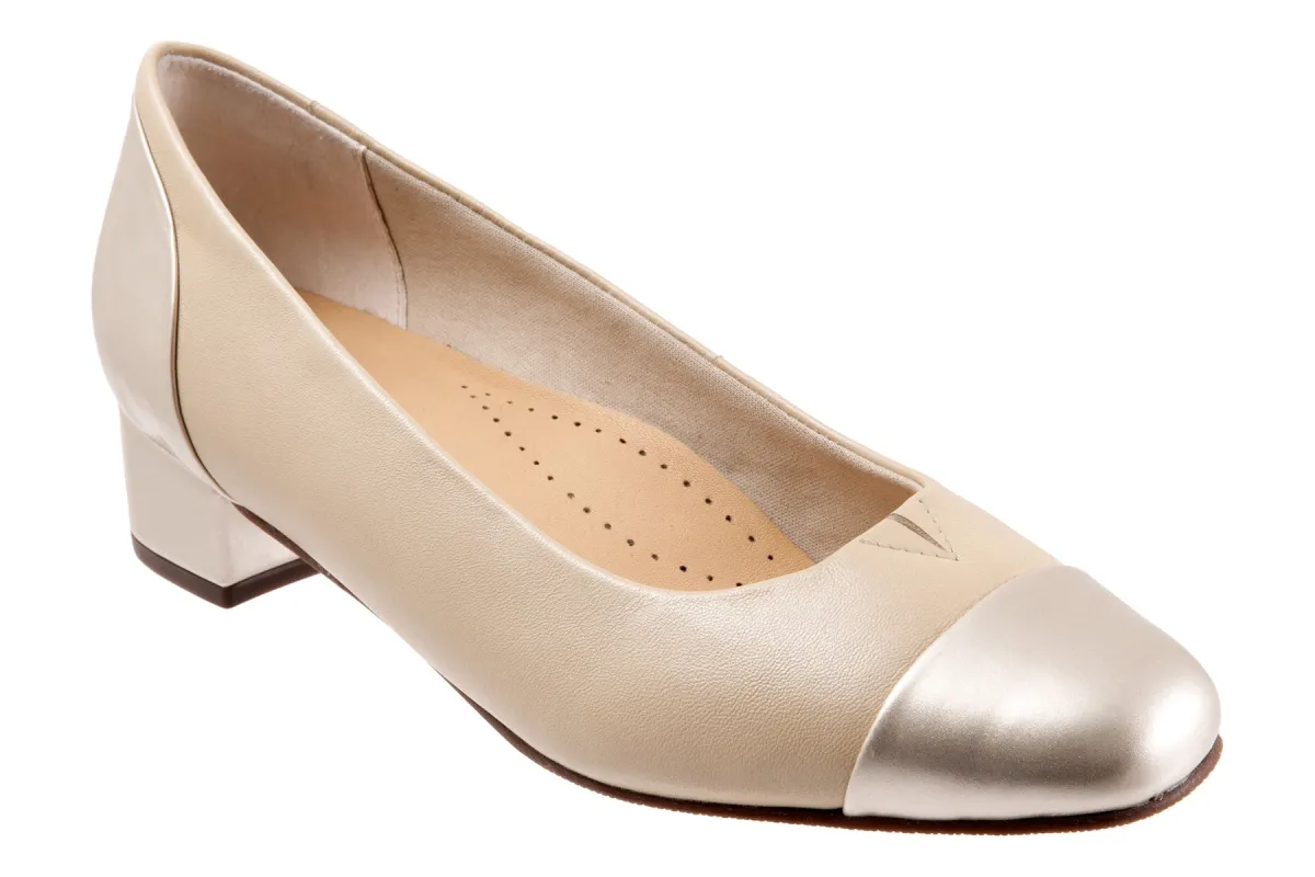 Daisy sold by The Walking Company