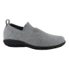 Nuku sold by The Walking Company