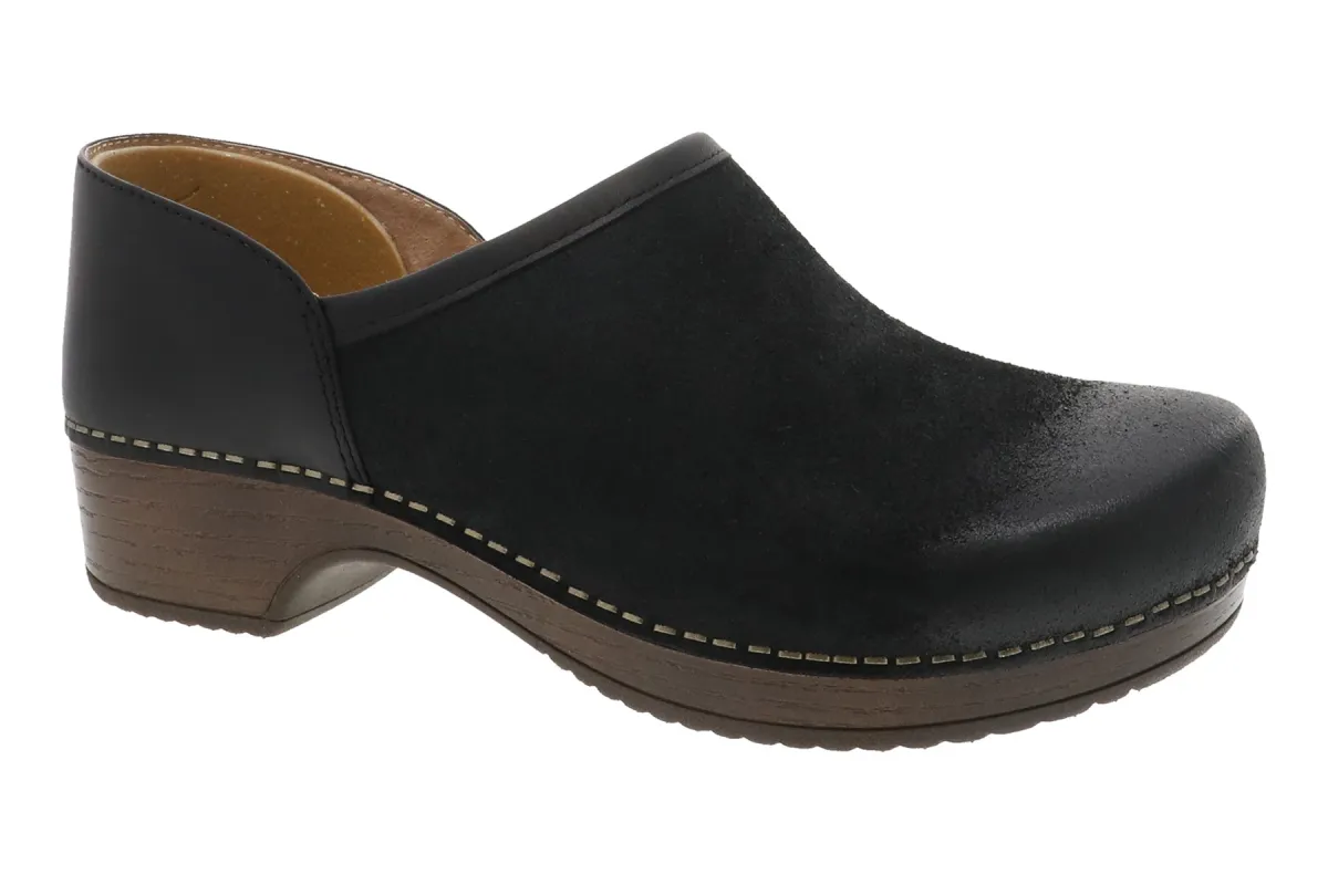 Brenna sold by The Walking Company