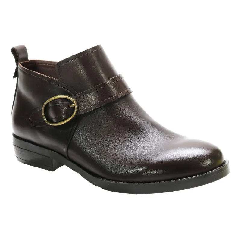 Maverick sold by The Walking Company