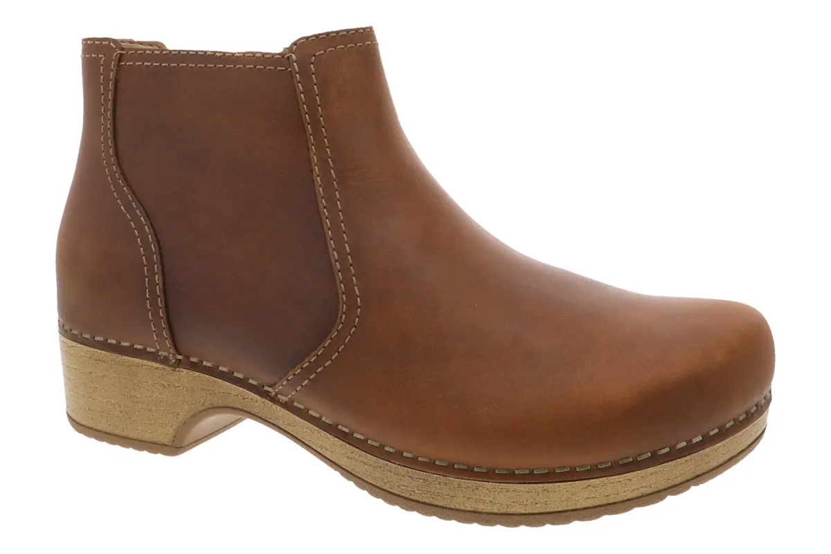 Barbara sold by The Walking Company