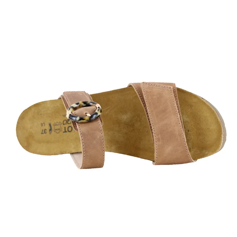 Anabel sold by The Walking Company