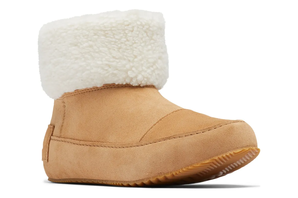 Sorel Go Stumptown sold by The Walking Company