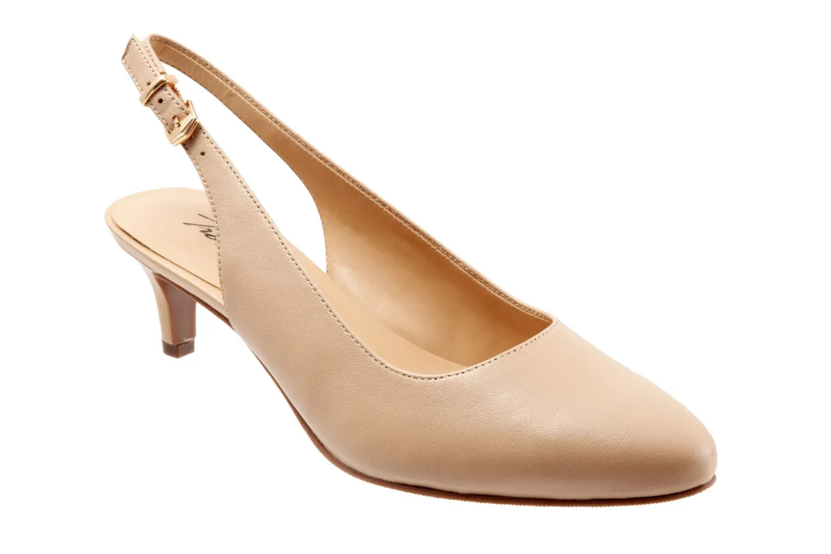 Keely sold by The Walking Company