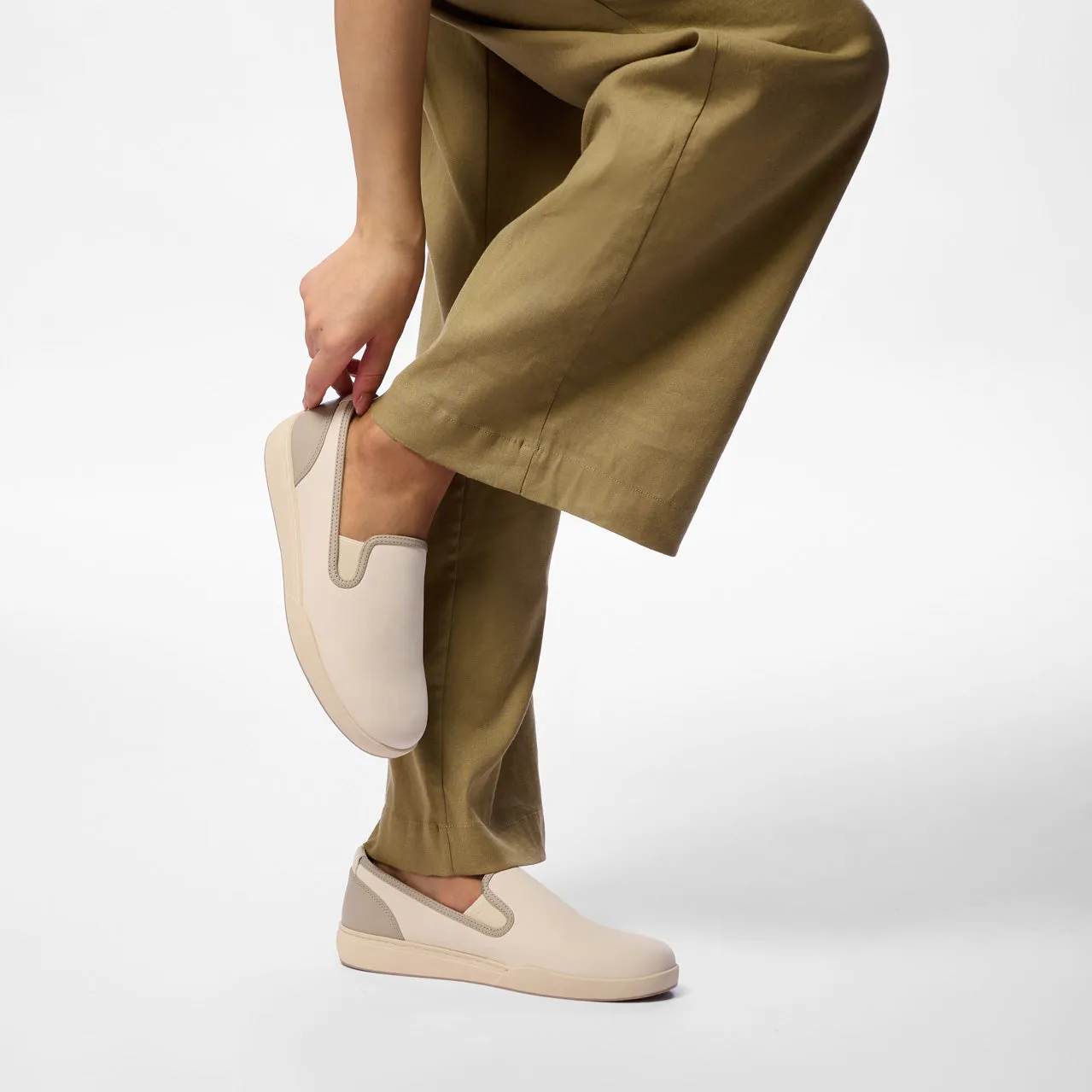 Encore Slip On Metatarsal sold by The Walking Company product image thumbnail 3