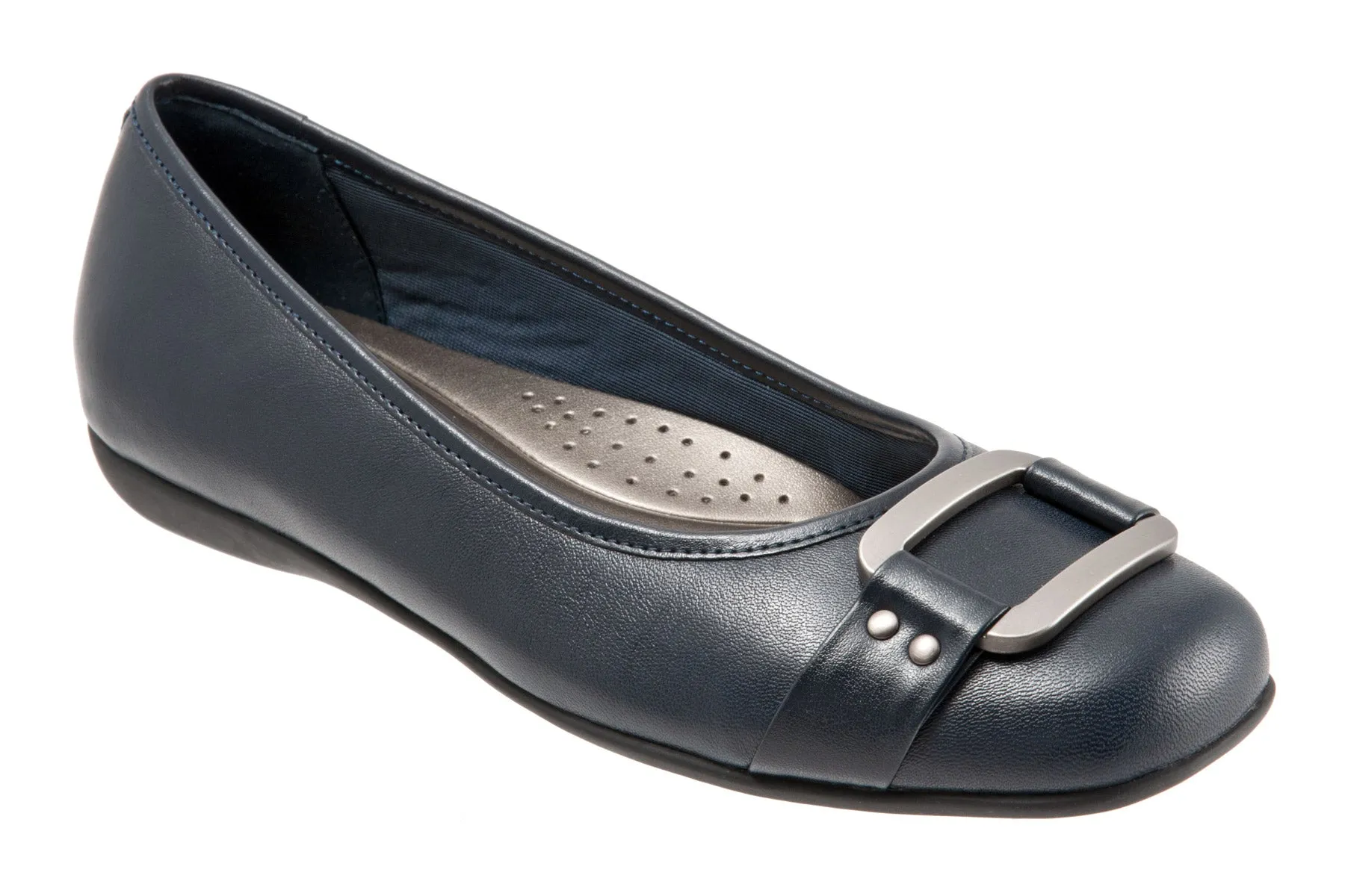 Sizzle Signature sold by The Walking Company