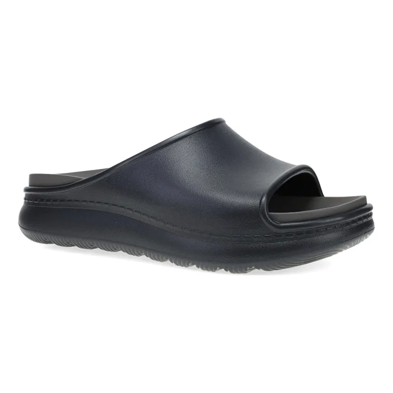 Devyn sold by The Walking Company