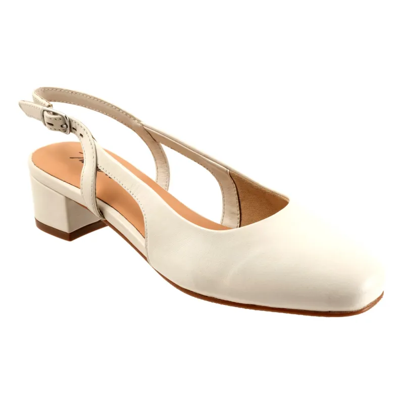 Dottie sold by The Walking Company