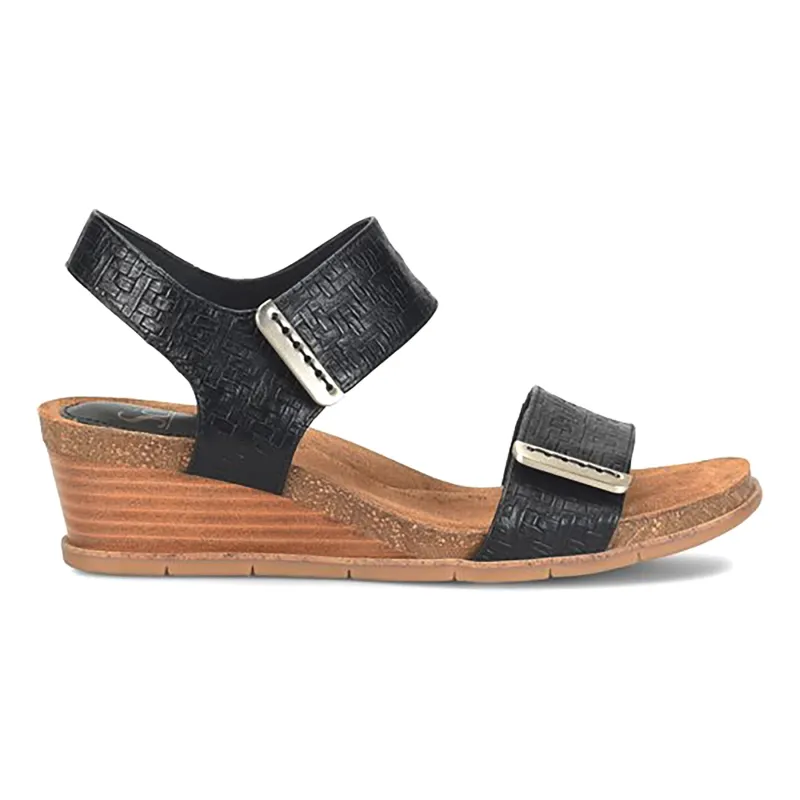 Verdi II sold by The Walking Company