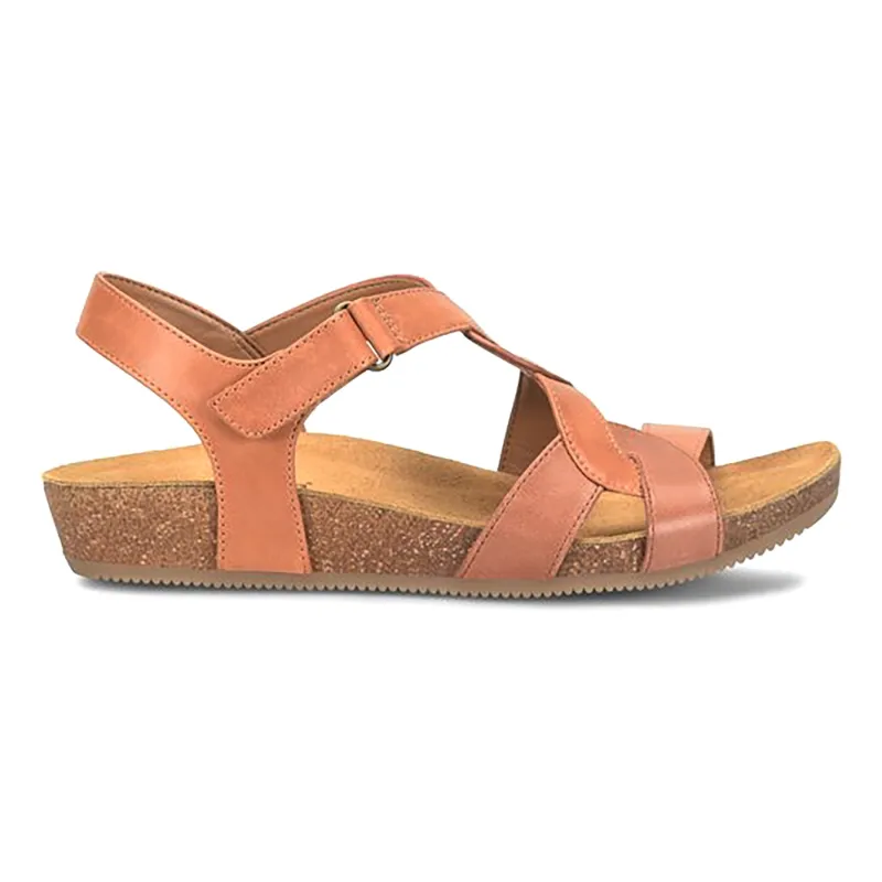 Garner sold by The Walking Company