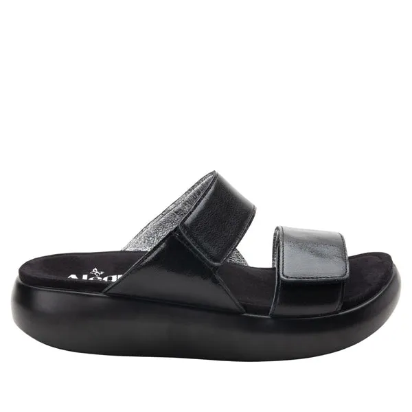 Bryce sold by The Walking Company product image thumbnail 5