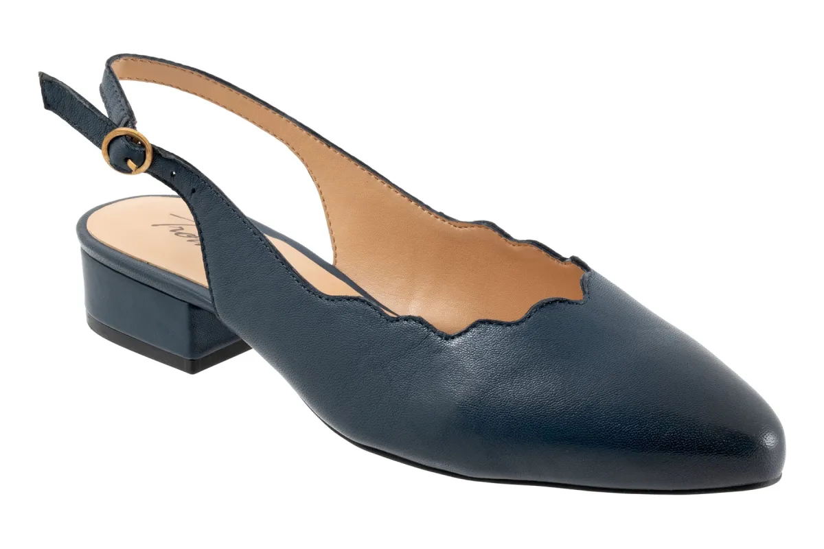 Joselyn sold by The Walking Company