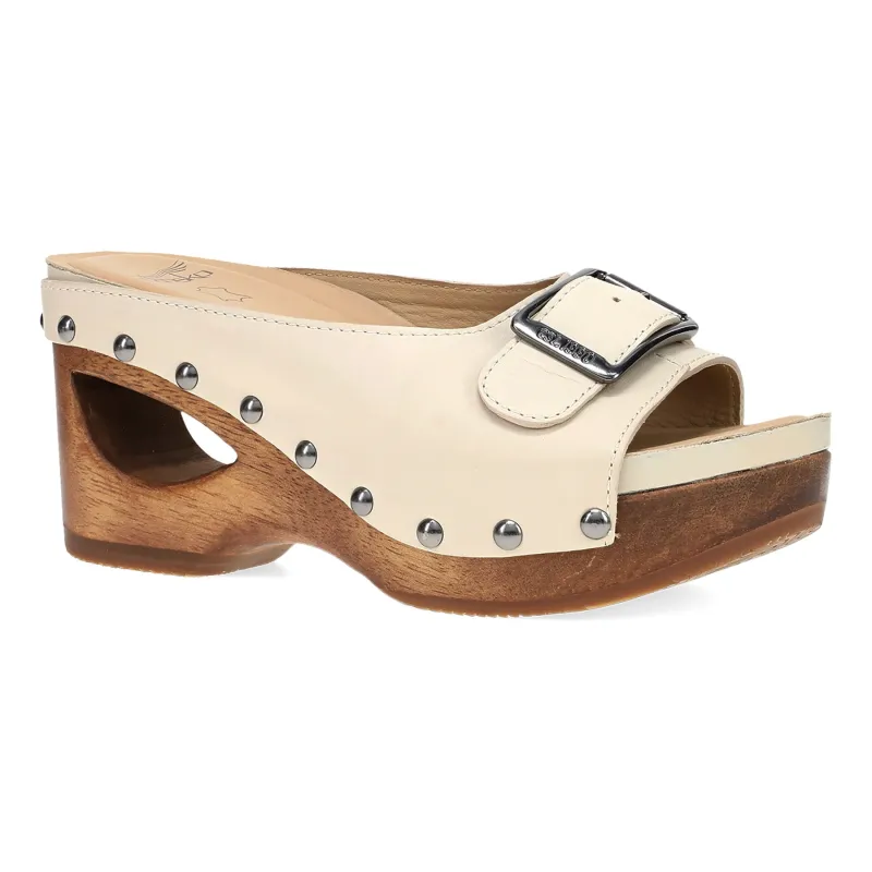 Adeline made by Dansko