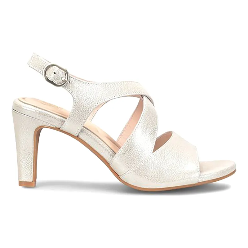 Jolene sold by The Walking Company