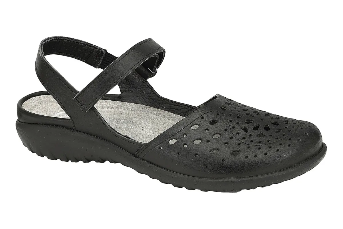 Arataki sold by The Walking Company