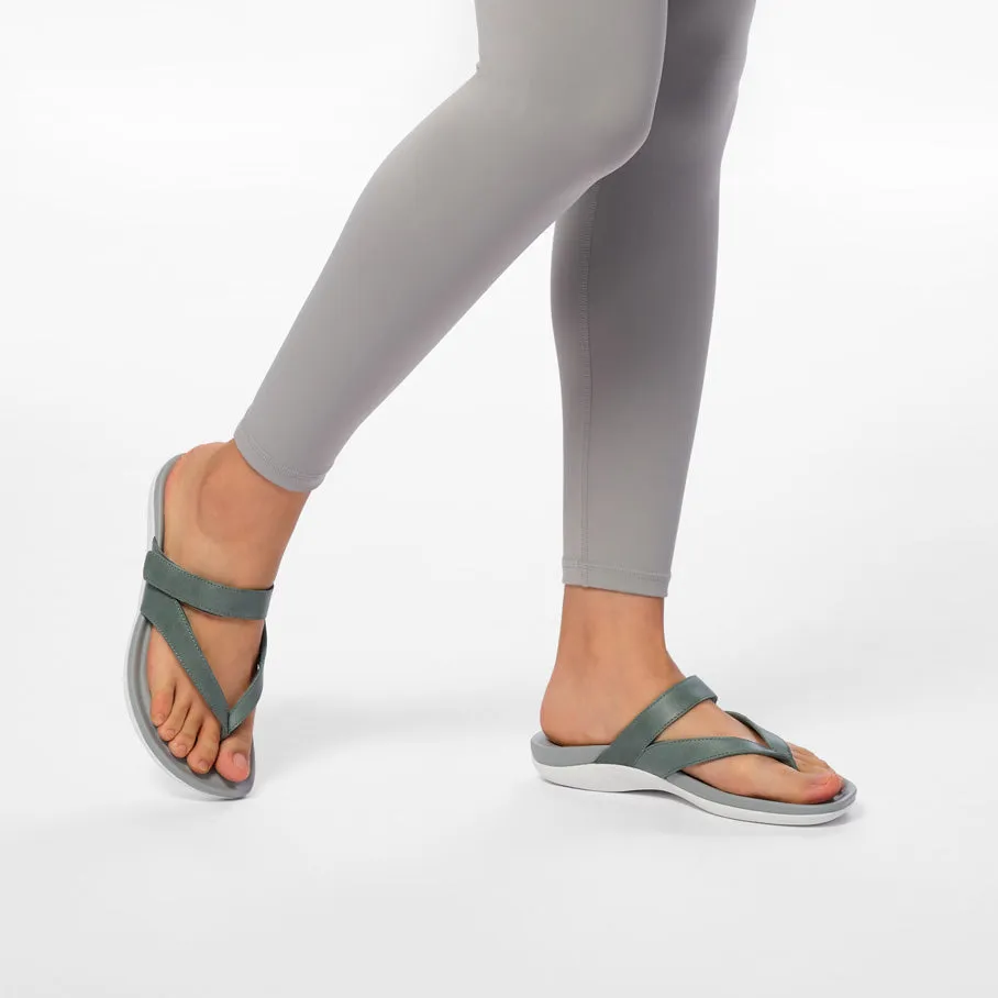 Oasis Thong Sandal Metatarsal sold by The Walking Company product image thumbnail 3