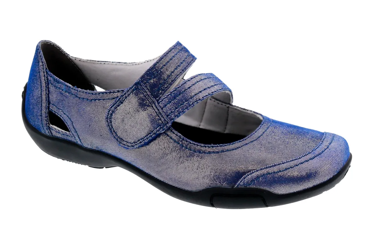 Chelsea sold by The Walking Company