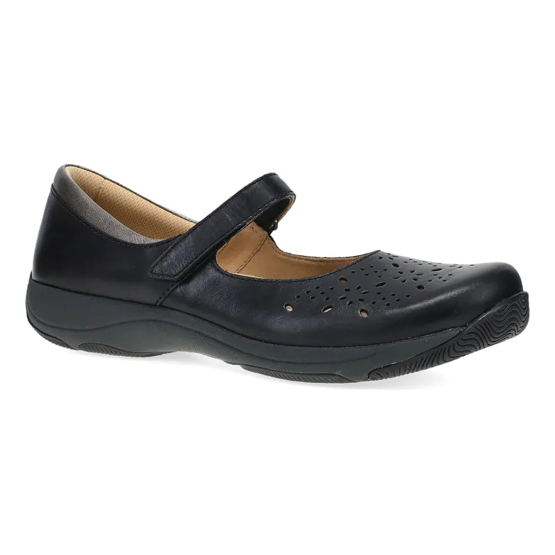 Stacy sold by The Walking Company