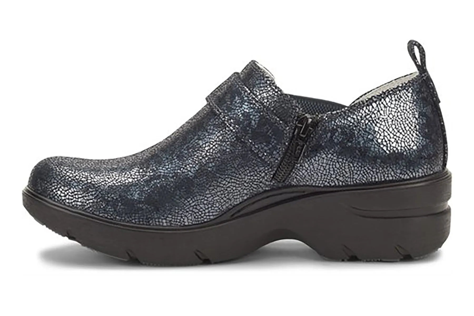 Arya sold by The Walking Company product image thumbnail 4