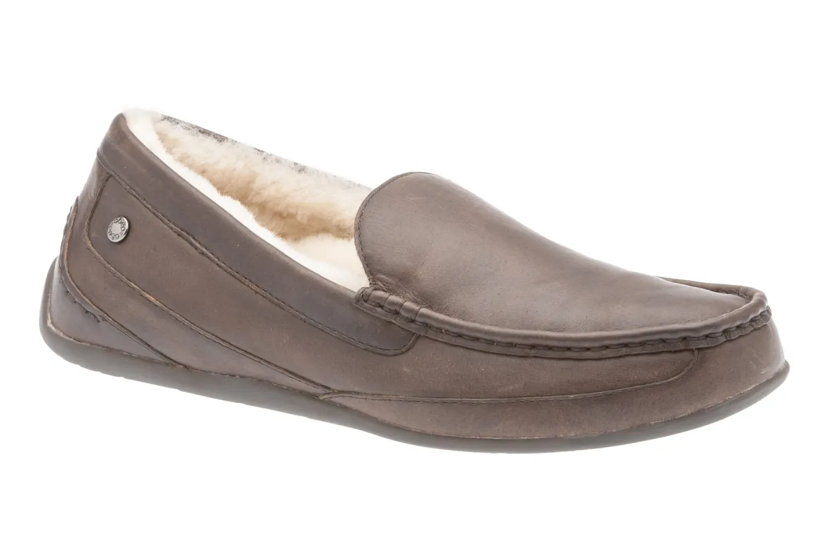 Arden sold by The Walking Company