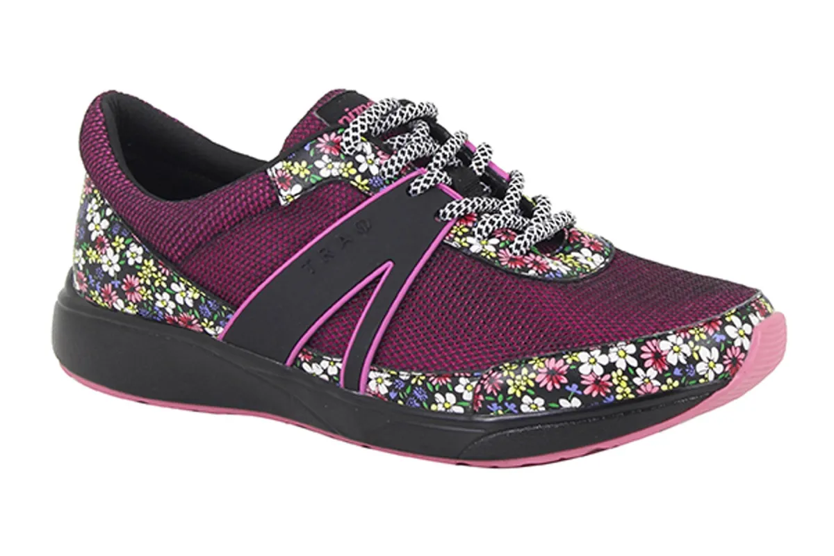 Traq Qarma sold by The Walking Company