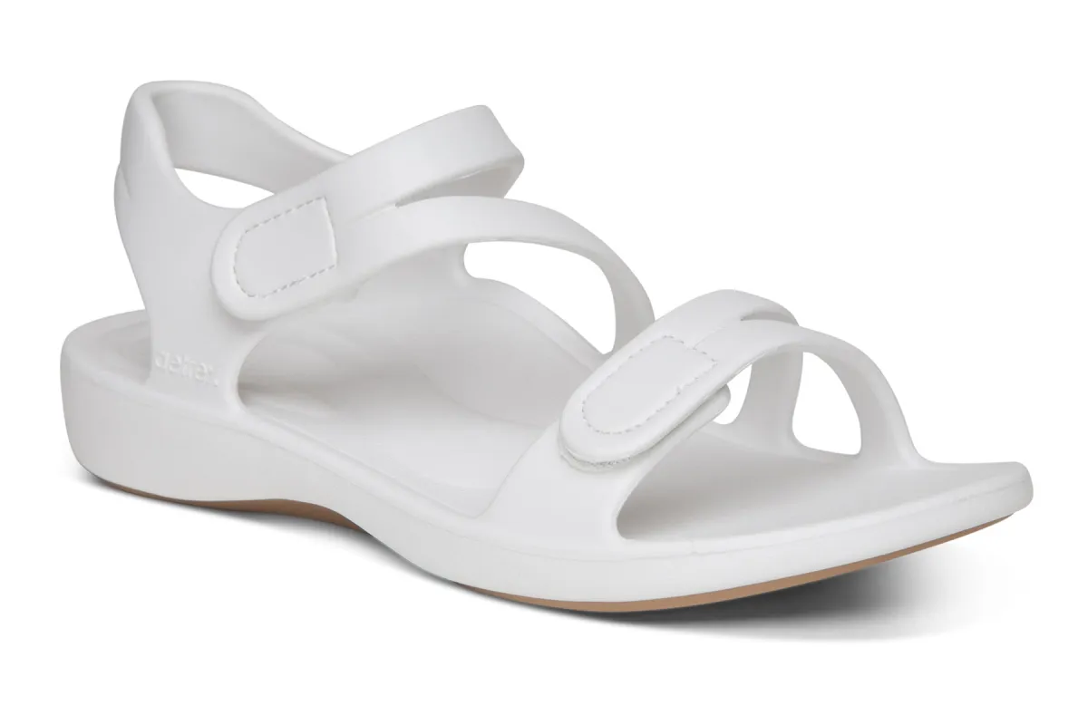 Jillian Sport sold by The Walking Company