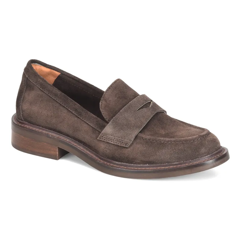 Mara sold by The Walking Company