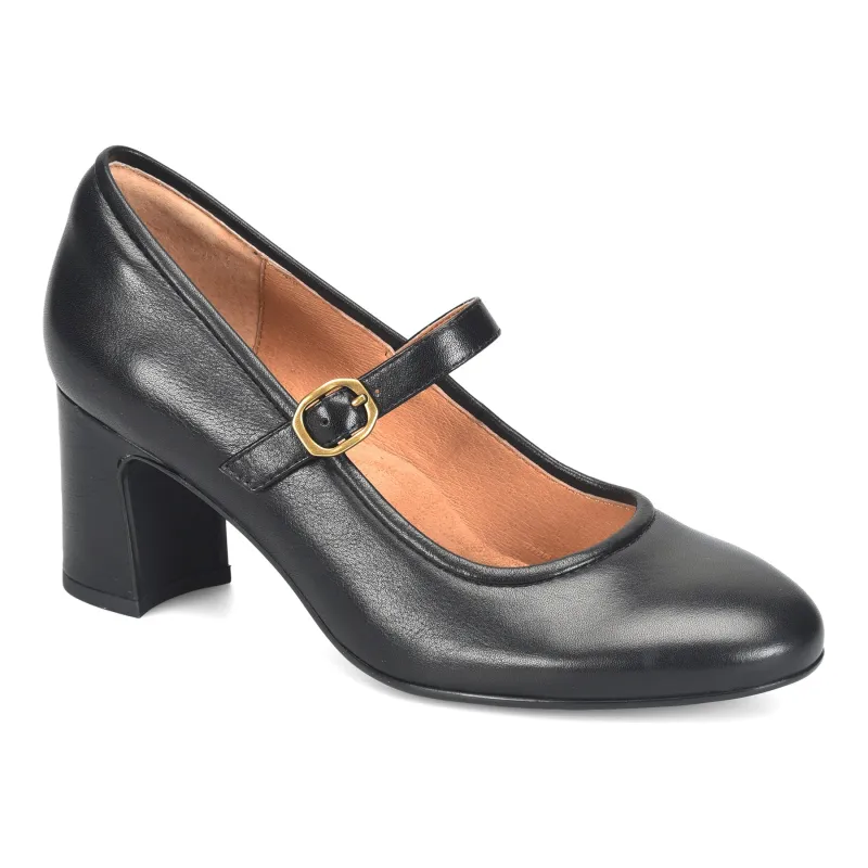 Adalaide sold by The Walking Company