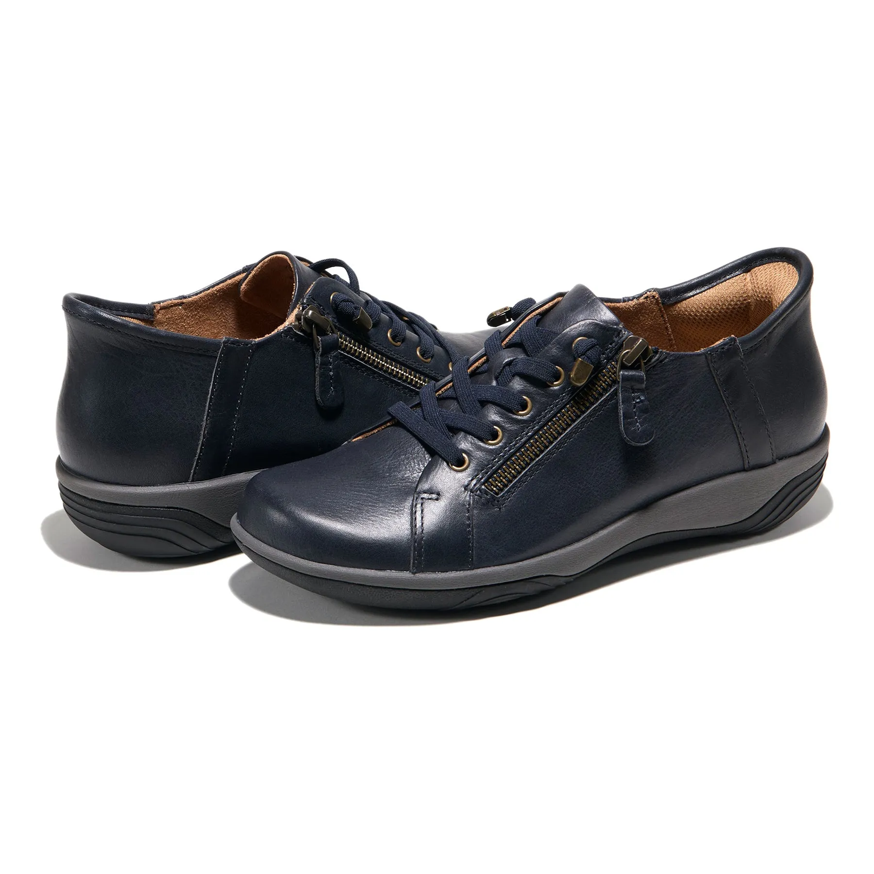 Alma sold by The Walking Company product image thumbnail 4