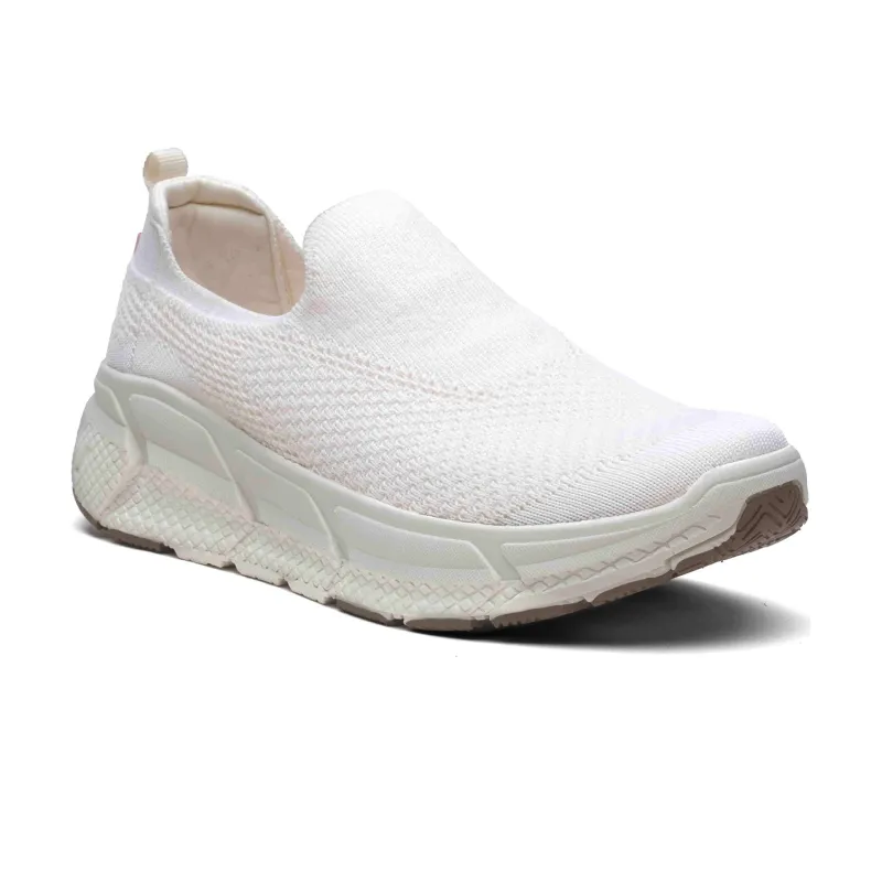 Woolf sold by The Walking Company