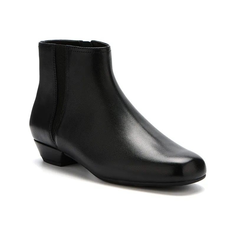 Via Boot sold by The Walking Company