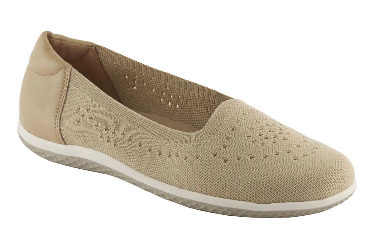 Italy sold by The Walking Company