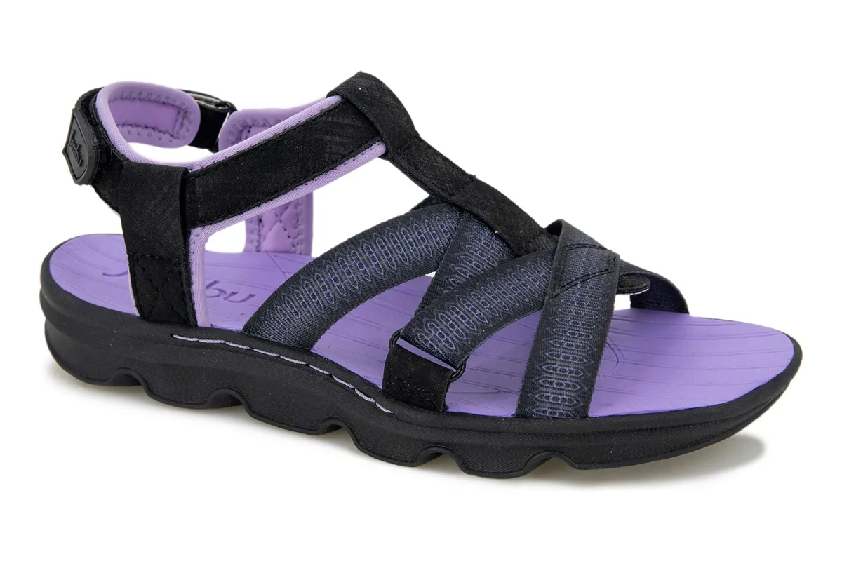 Bay Encore sold by The Walking Company