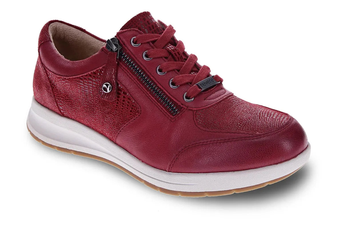 Boston sold by The Walking Company