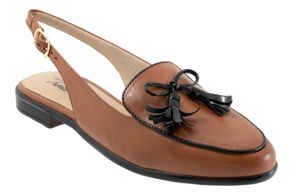 Lillie sold by The Walking Company