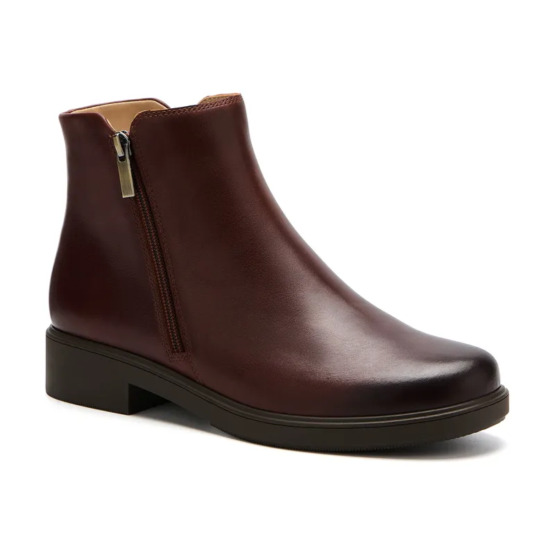 Compass Zip Metatarsal sold by The Walking Company