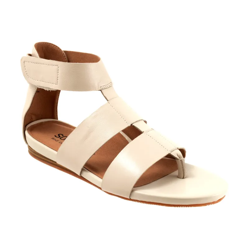 Cabo sold by The Walking Company