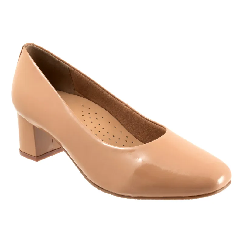 Daria sold by The Walking Company