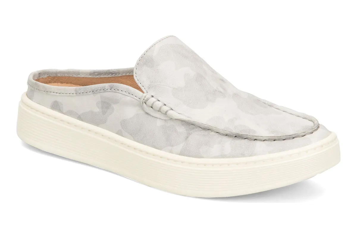 Somers Moc sold by The Walking Company