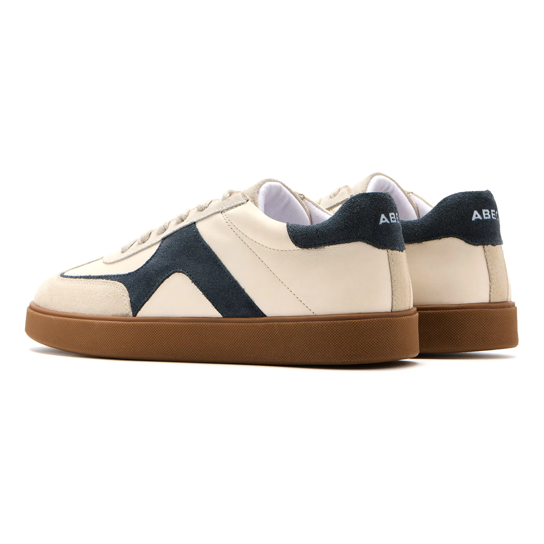 Encore Court sold by The Walking Company product image thumbnail 4